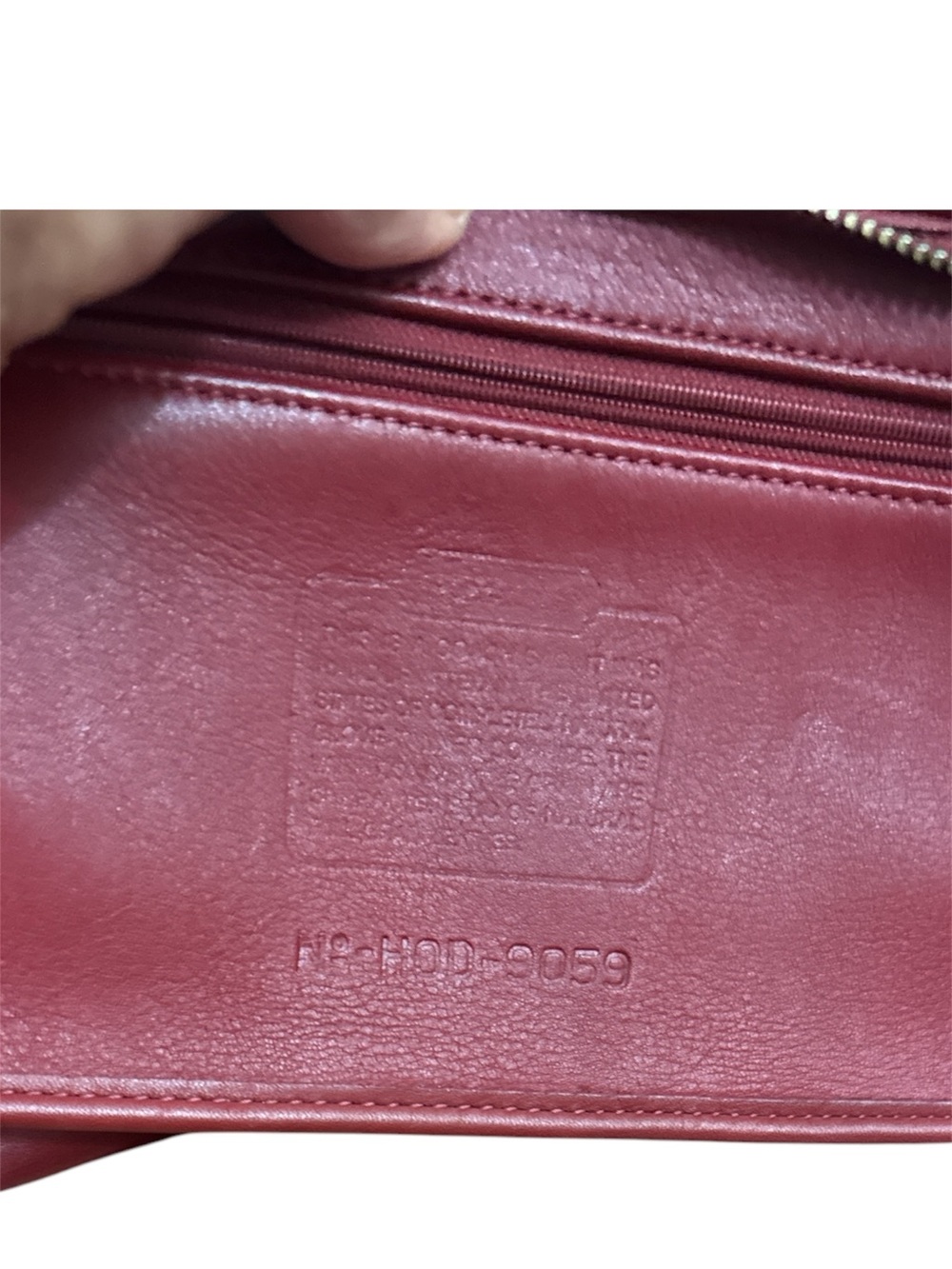Women's Red Vintage Legacy
Shoulder Bag HOD-9059 - Picture 9 of 10